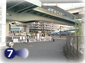 横浜駅きた東口Ａ出口付近（ルート３出発地点）です